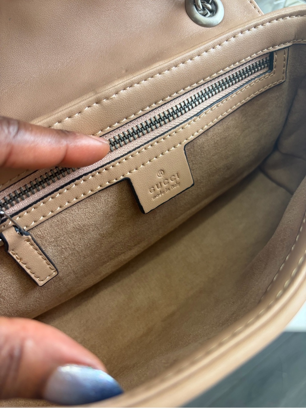 Tan bag - Picture 7 of 12
